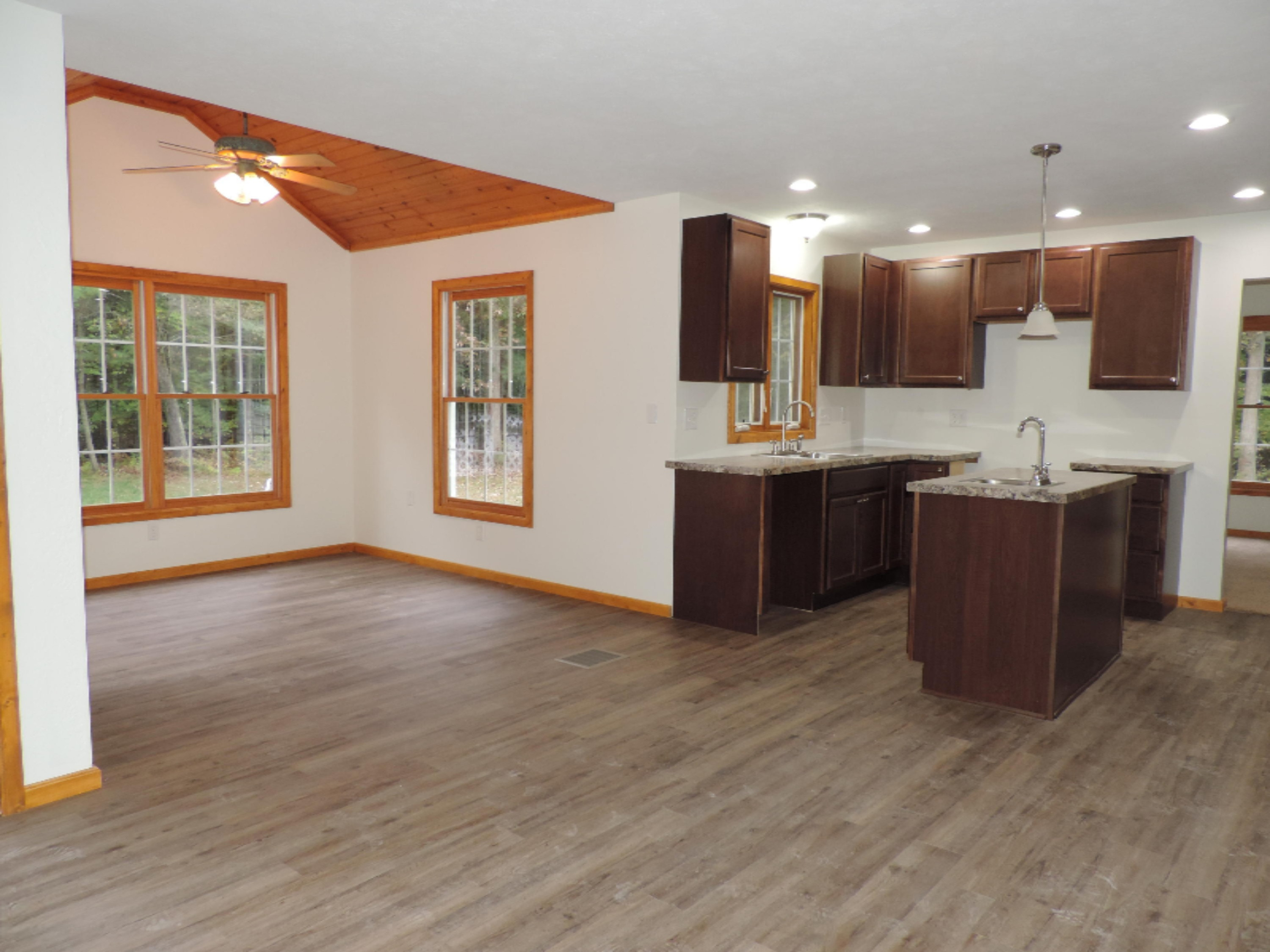 6843 Zellar Road Whitehall, MI 49461 - Photo 11 of 43 DSCN0462