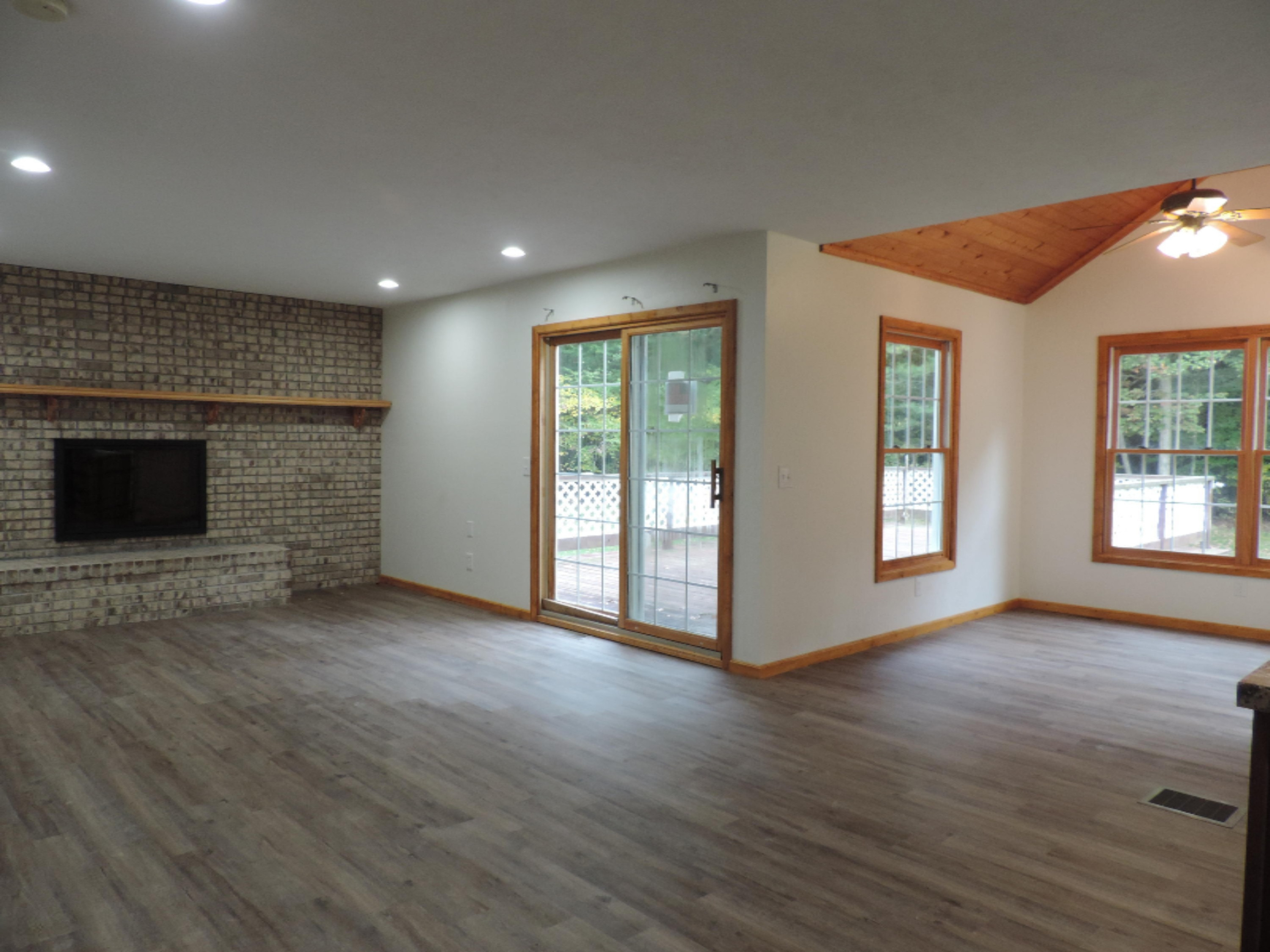 6843 Zellar Road Whitehall, MI 49461 - Photo 8 of 43 DSCN0470