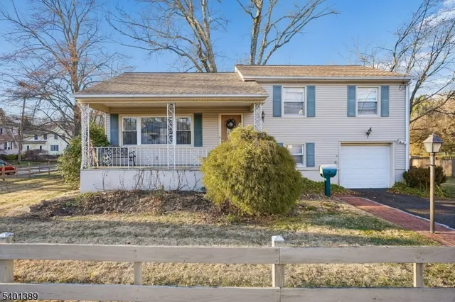 $650,000 | 9 Brooklake Road, Florham Park, NJ 07932