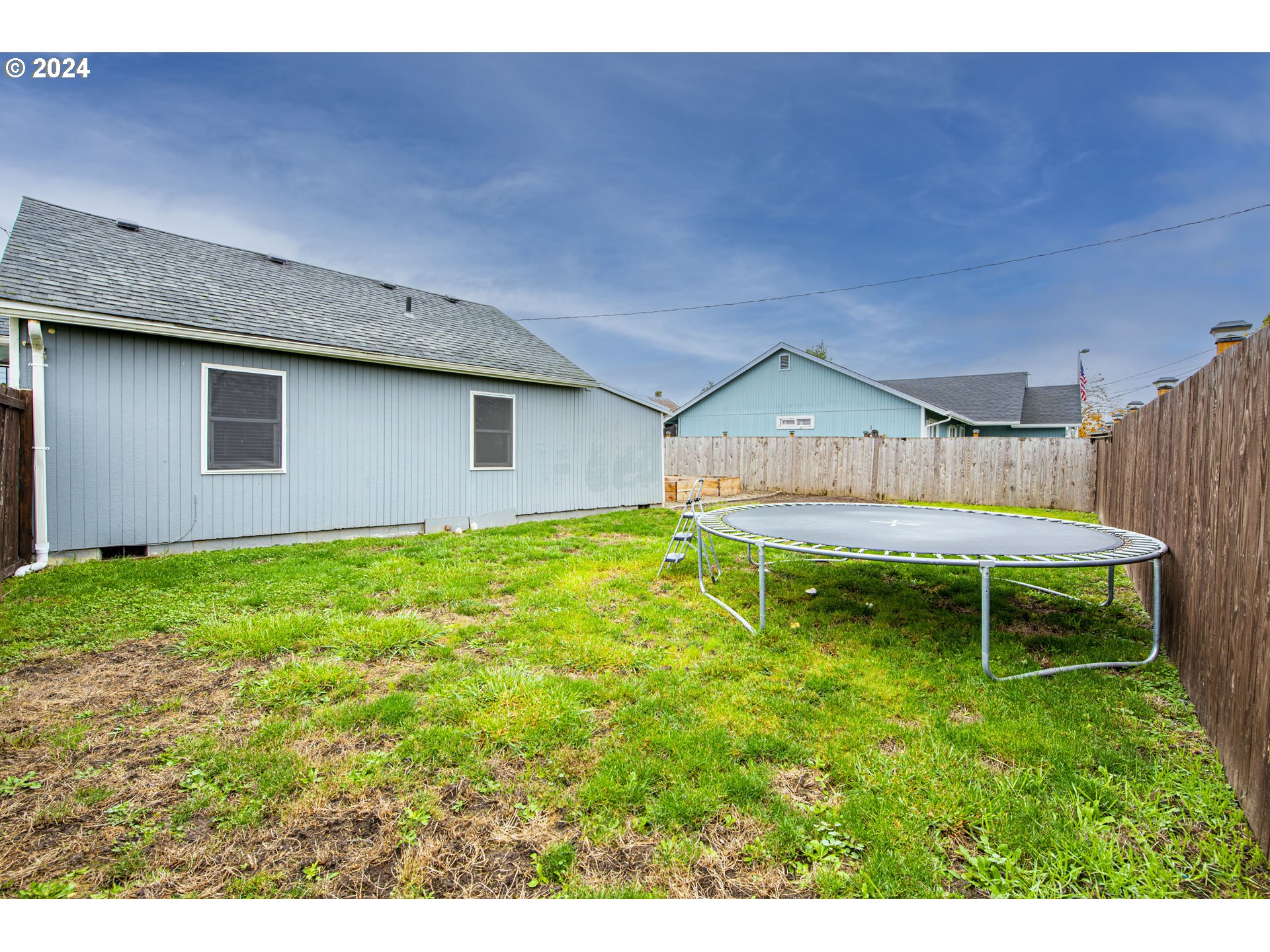 2065 G Street Springfield, OR 97477 - Photo 27 of 28
