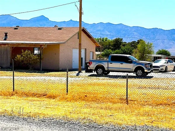 $925 | 4361 Laute Drive, Unit 1, Pahrump, NV 89061