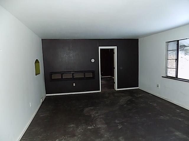 211 Thompson Run Road Pittsburgh, PA 15237 - Photo 3 of 25