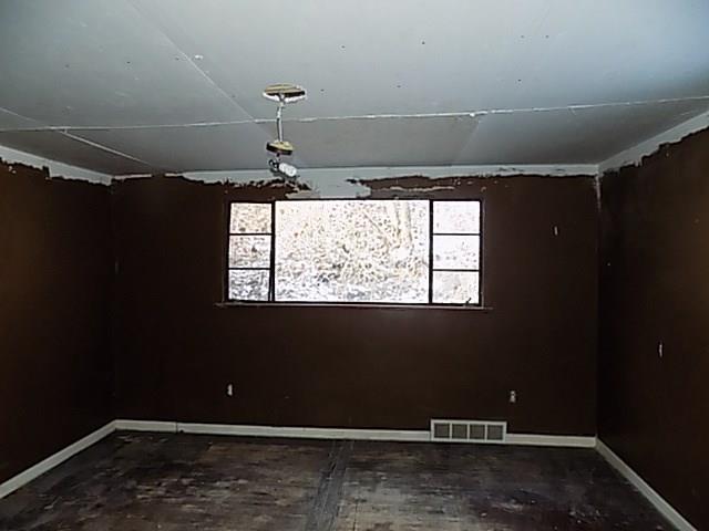 211 Thompson Run Road Pittsburgh, PA 15237 - Photo 7 of 25