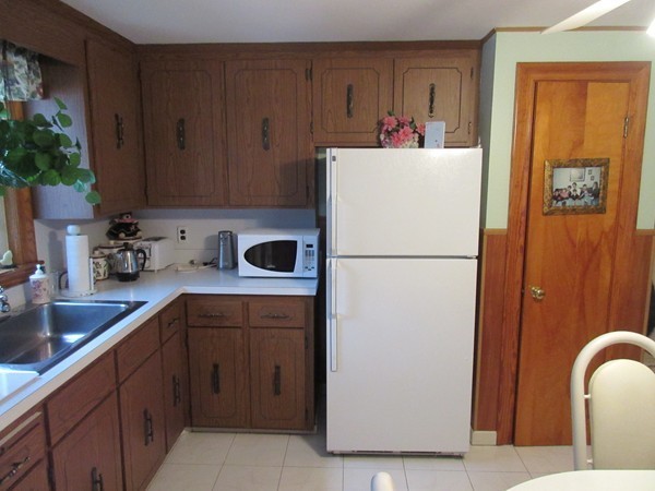 8 Wilson Road Wakefield, MA 01880 - Photo 6 of 21 Gallery Image 6