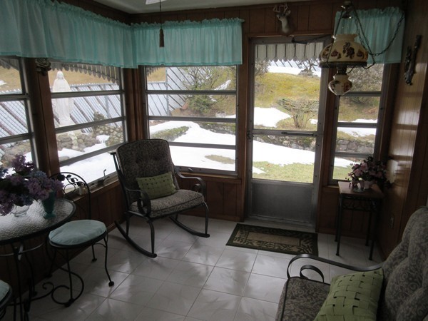 8 Wilson Road Wakefield, MA 01880 - Photo 8 of 21 Gallery Image 8