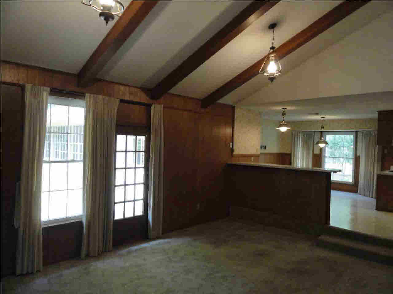 5375 Red Fox Road Jackson, MS 39211 - Photo 4 of 15 Photo 4
