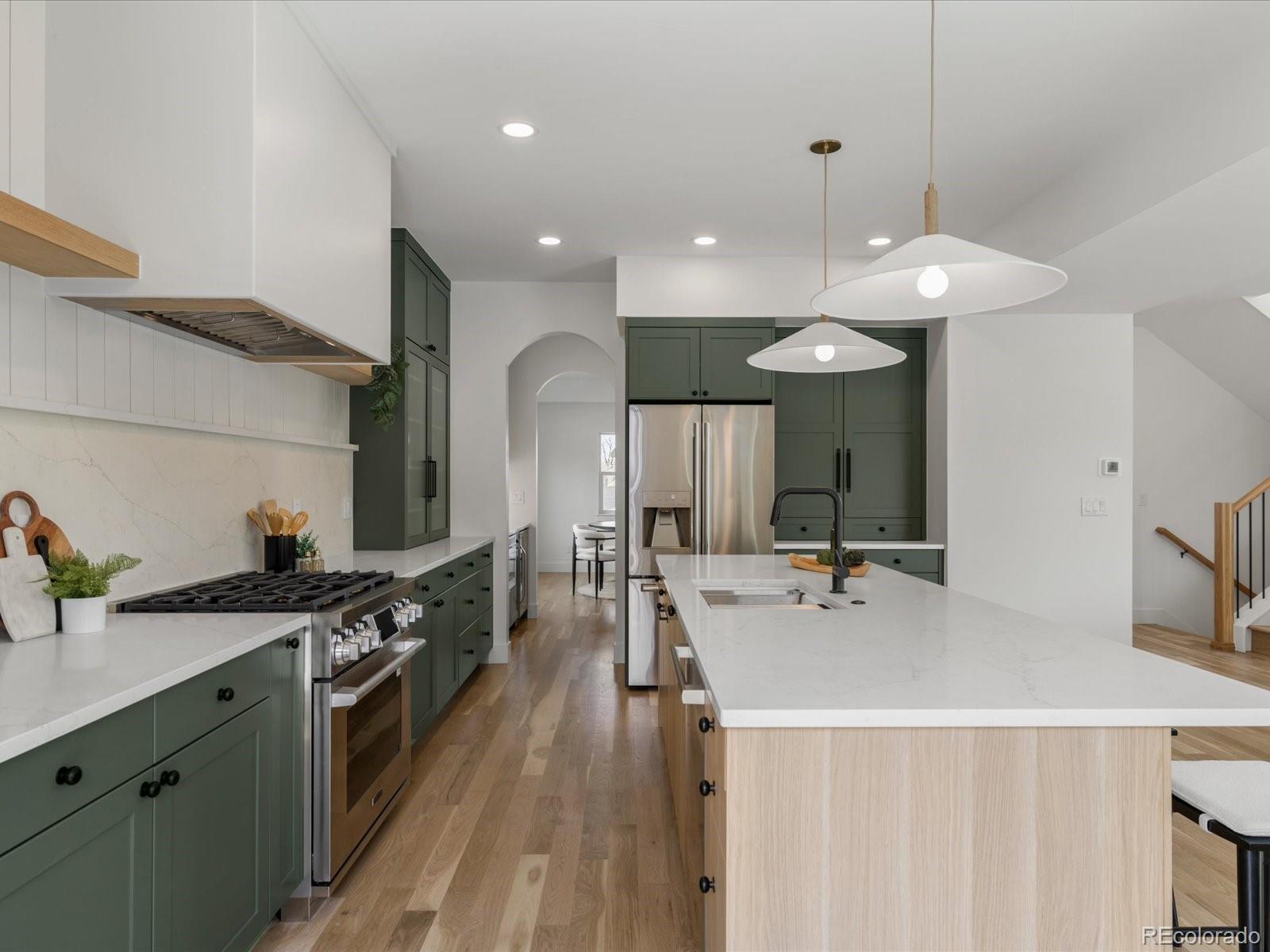 5071 Stuart Street Denver, CO 80212 - Photo 10 of 47