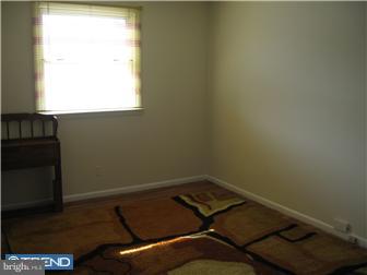 1041 Hoven Road Philadelphia, PA 19115 - Photo 8 of 12 Bedroom 2
