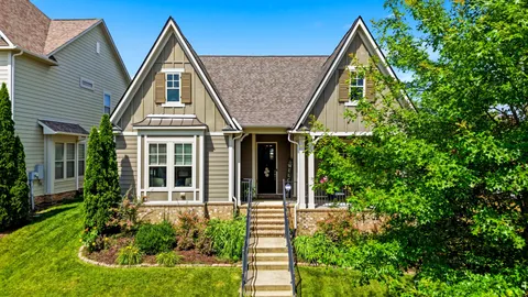 $879,999 | 2801 Americus Drive, Thompson's Station, TN 37179
