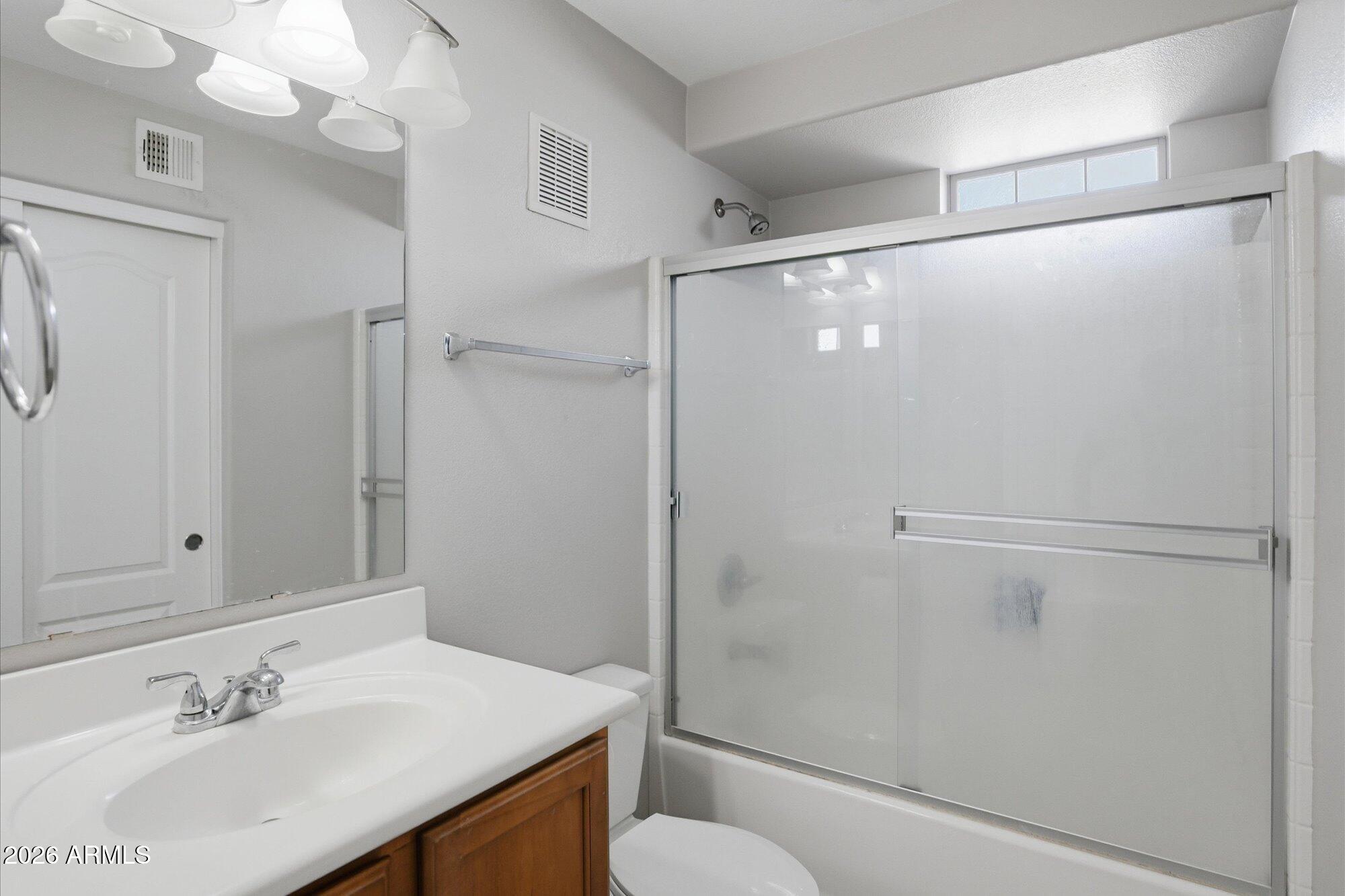 280 South Evergreen Road, Unit 1318 Tempe, AZ 85288 - Photo 16 of 24 Primary Bedroom 2's Bathroom