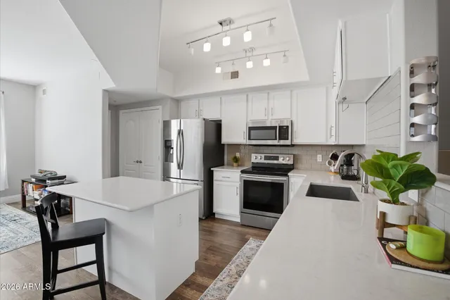 $1,800 | 280 South Evergreen Road, Unit 1318, Tempe, AZ 85288