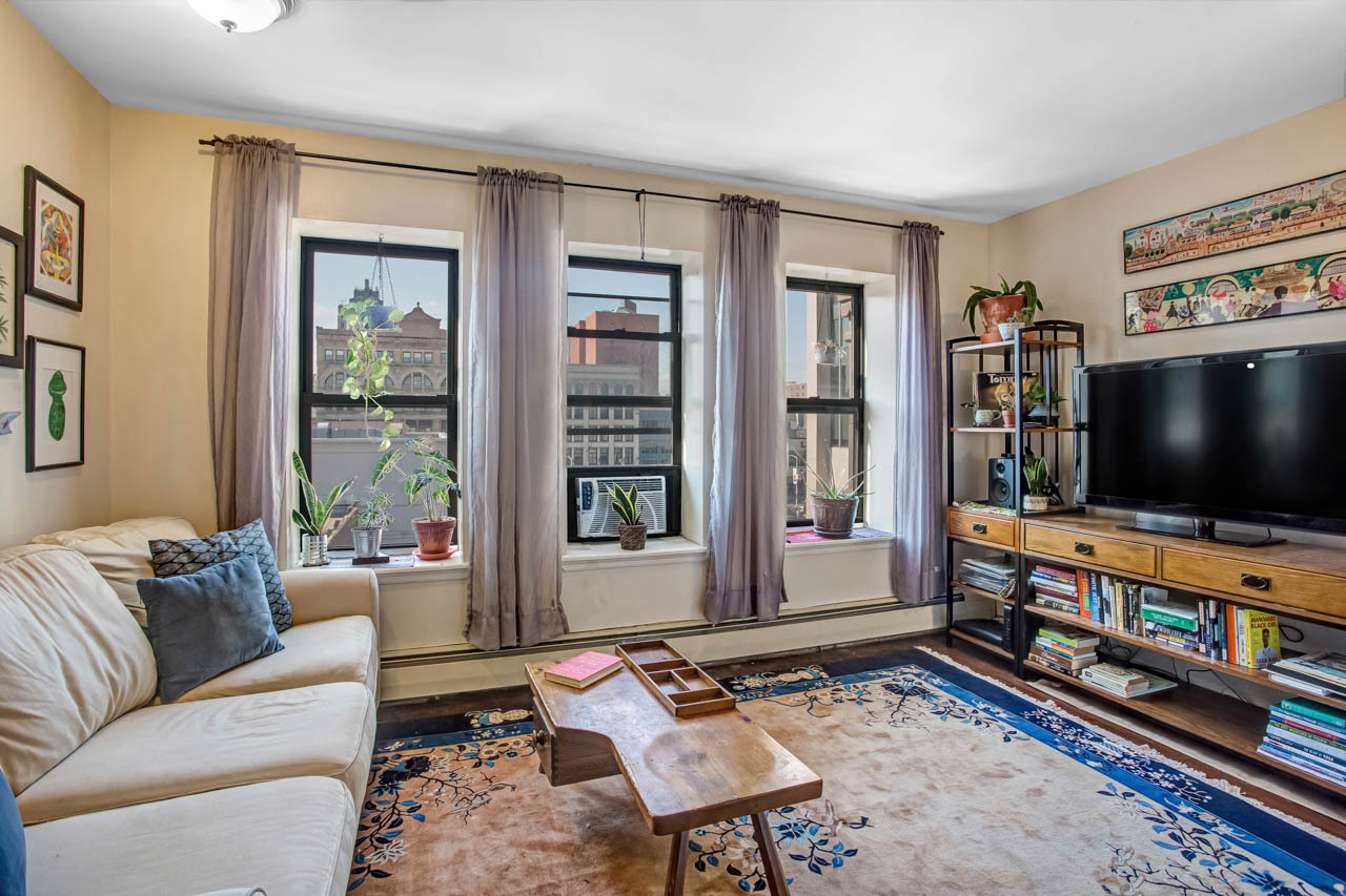 147 West 126th Street, Unit 4 Manhattan, NY 10027 - Photo 3 of 8