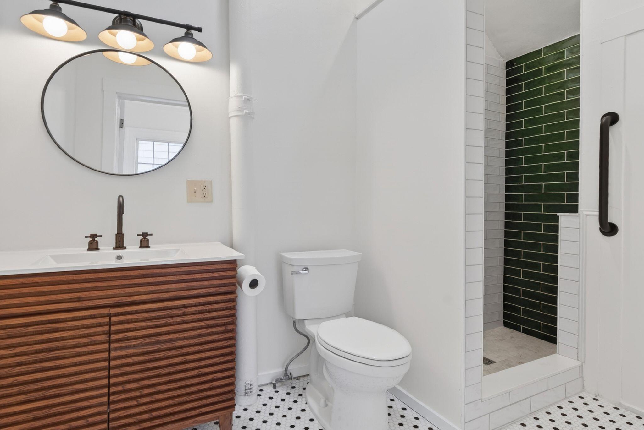 170 Clark Street, Unit 1 Portland, ME 04102 - Photo 18 of 26 Bathroom