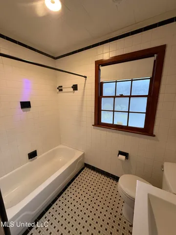 $249,900 | 1085 Cherokee Street, Biloxi, MS 39530