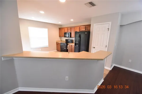 $1,975 | 2449 Hibiscus Bay Lane, Unit 2449, Brandon, FL 33511