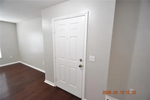 $1,975 | 2449 Hibiscus Bay Lane, Unit 2449, Brandon, FL 33511