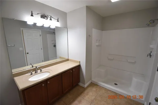 $1,975 | 2449 Hibiscus Bay Lane, Unit 2449, Brandon, FL 33511