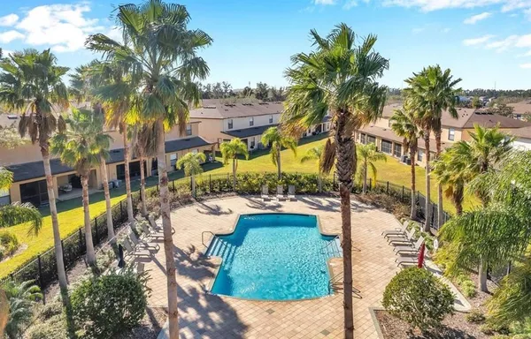 $1,975 | 2449 Hibiscus Bay Lane, Unit 2449, Brandon, FL 33511