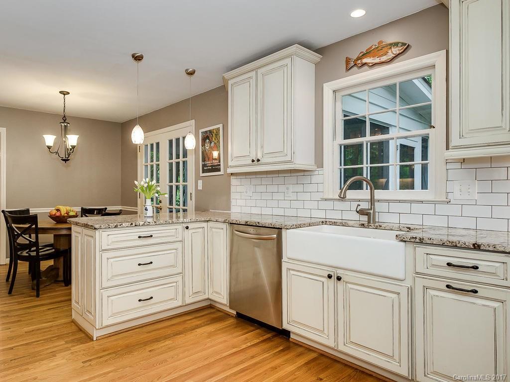 5926 Brace Road, Unit 13 Charlotte, NC 28211 - Photo 11 of 24 Gallery Image 11