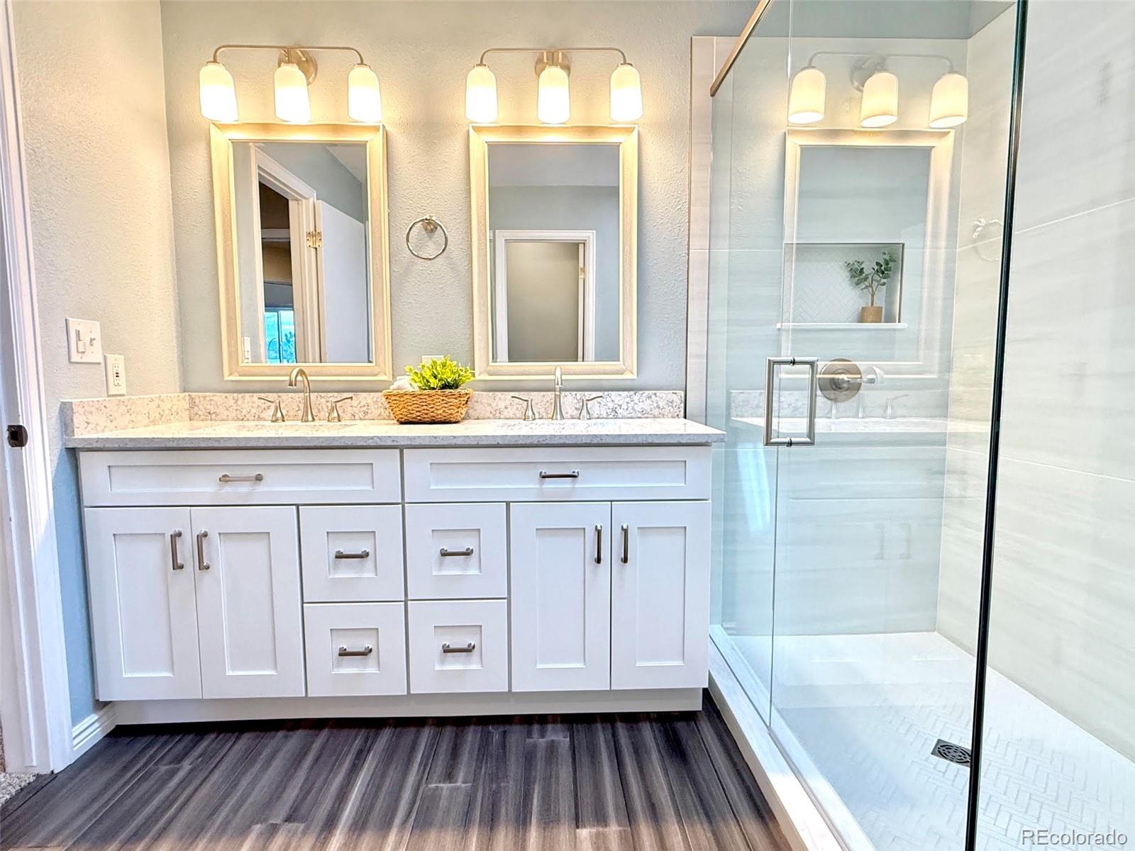 9927 Spring Hill Lane Highlands Ranch, CO 80129 - Photo 28 of 50 Gallery Image 28
