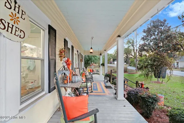 $219,900 | 302 North Sycamore Street, Fremont, NC 27830