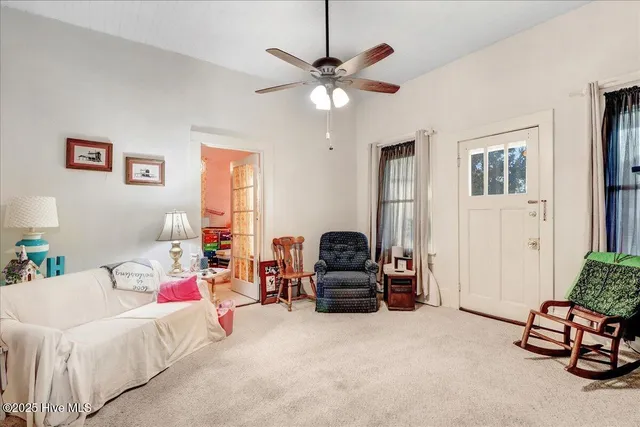 $219,900 | 302 North Sycamore Street, Fremont, NC 27830