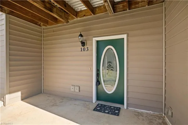 $179,000 | 226 Lola Lane, Unit 103, Pilot Mountain, NC 27041