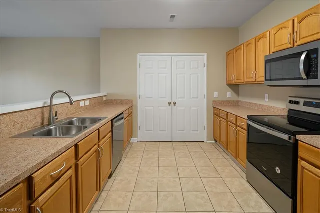 $179,000 | 226 Lola Lane, Unit 103, Pilot Mountain, NC 27041