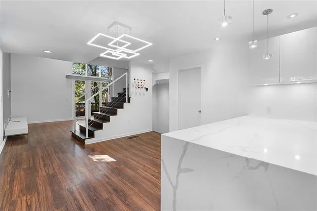 $5,000 | 5 Krog Street Northeast, Unit A, Atlanta, GA 30307