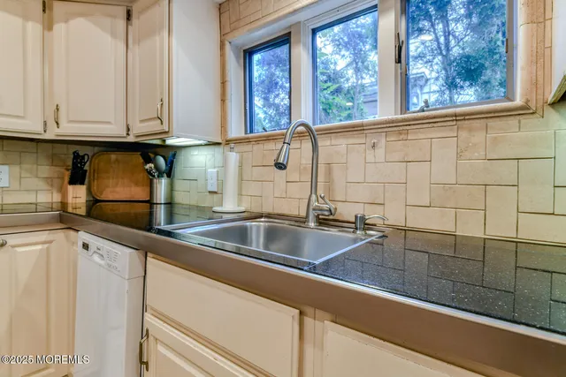 $2,300 | 113 Central Avenue, Unit 1, Ocean Grove, NJ 07756