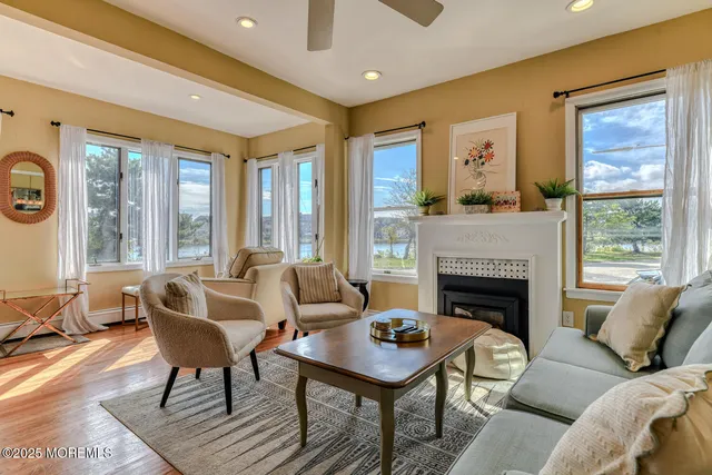 $2,300 | 113 Central Avenue, Unit 1, Ocean Grove, NJ 07756