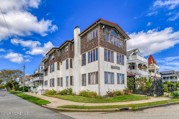 $2,300 | 113 Central Avenue, Unit 1, Ocean Grove, NJ 07756