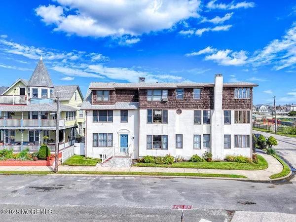 $2,300 | 113 Central Avenue, Unit 1, Ocean Grove, NJ 07756