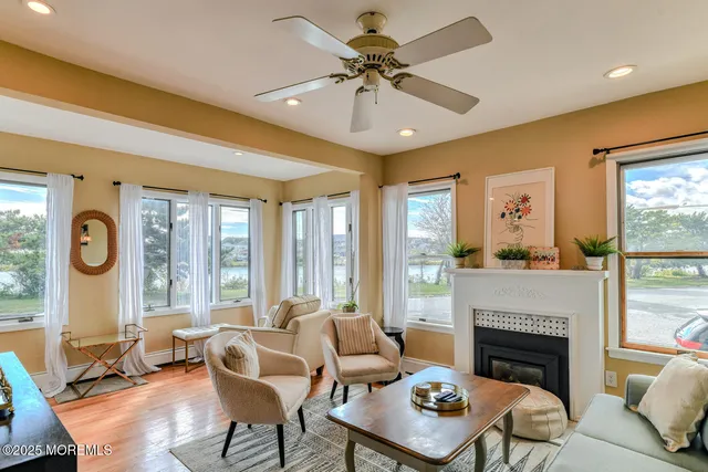 $2,300 | 113 Central Avenue, Unit 1, Ocean Grove, NJ 07756