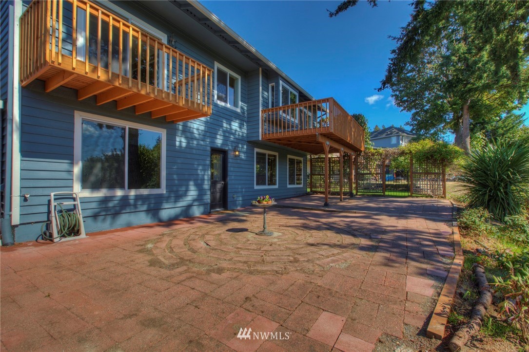 13609 Southeast 141st Street Renton, WA 98059 - Photo 25 of 25 Gallery Image 25