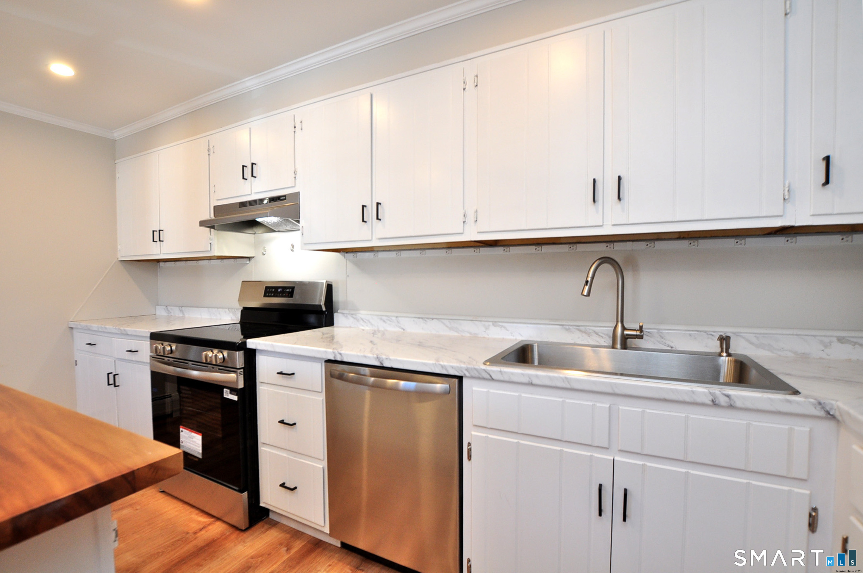 59 Bridge Street Canton, CT 06019 - Photo 24 of 40