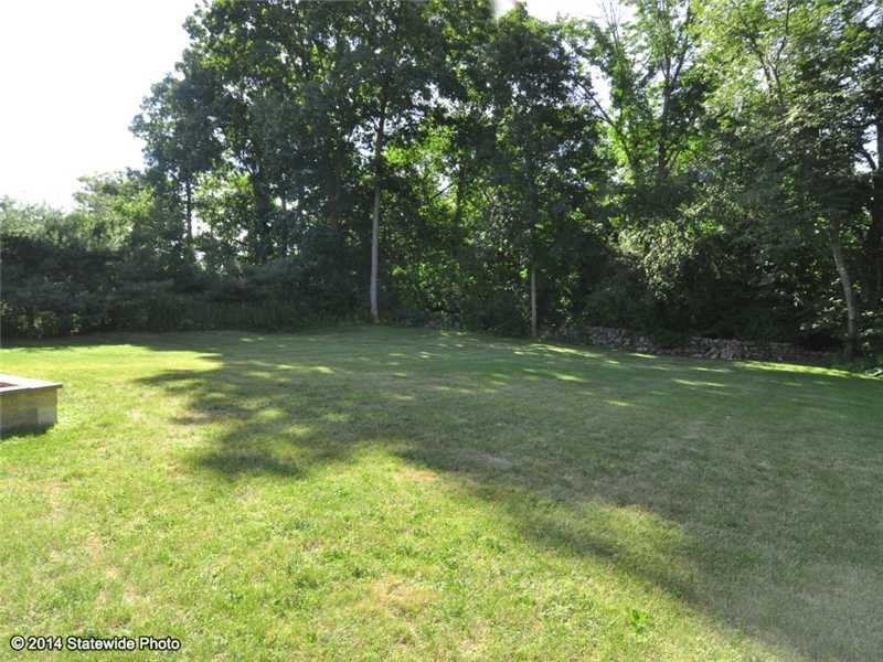 5 Partridge Road Lincoln, RI 02865 - Photo 15 of 25 Yard/Garden.