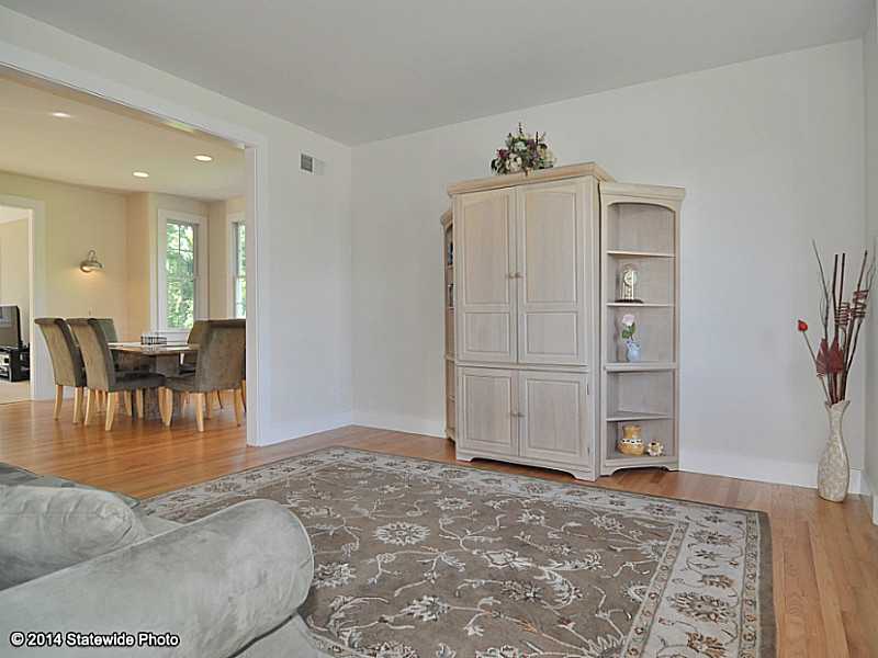 5 Partridge Road Lincoln, RI 02865 - Photo 4 of 25 Den/Family/Great Room.