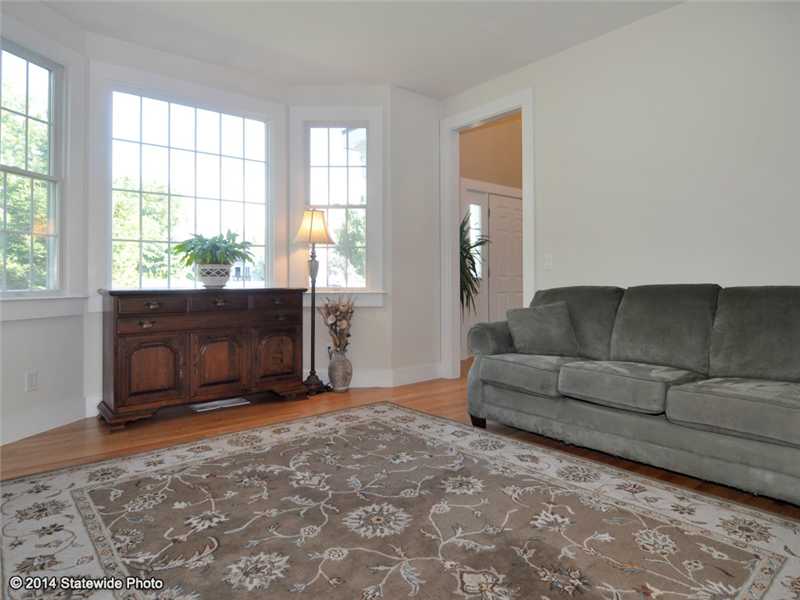 5 Partridge Road Lincoln, RI 02865 - Photo 5 of 25 Den/Family/Great Room.