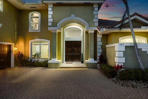 $2,795,000 | 101 Sandbourne Lane, Palm Beach Gardens, FL 33418