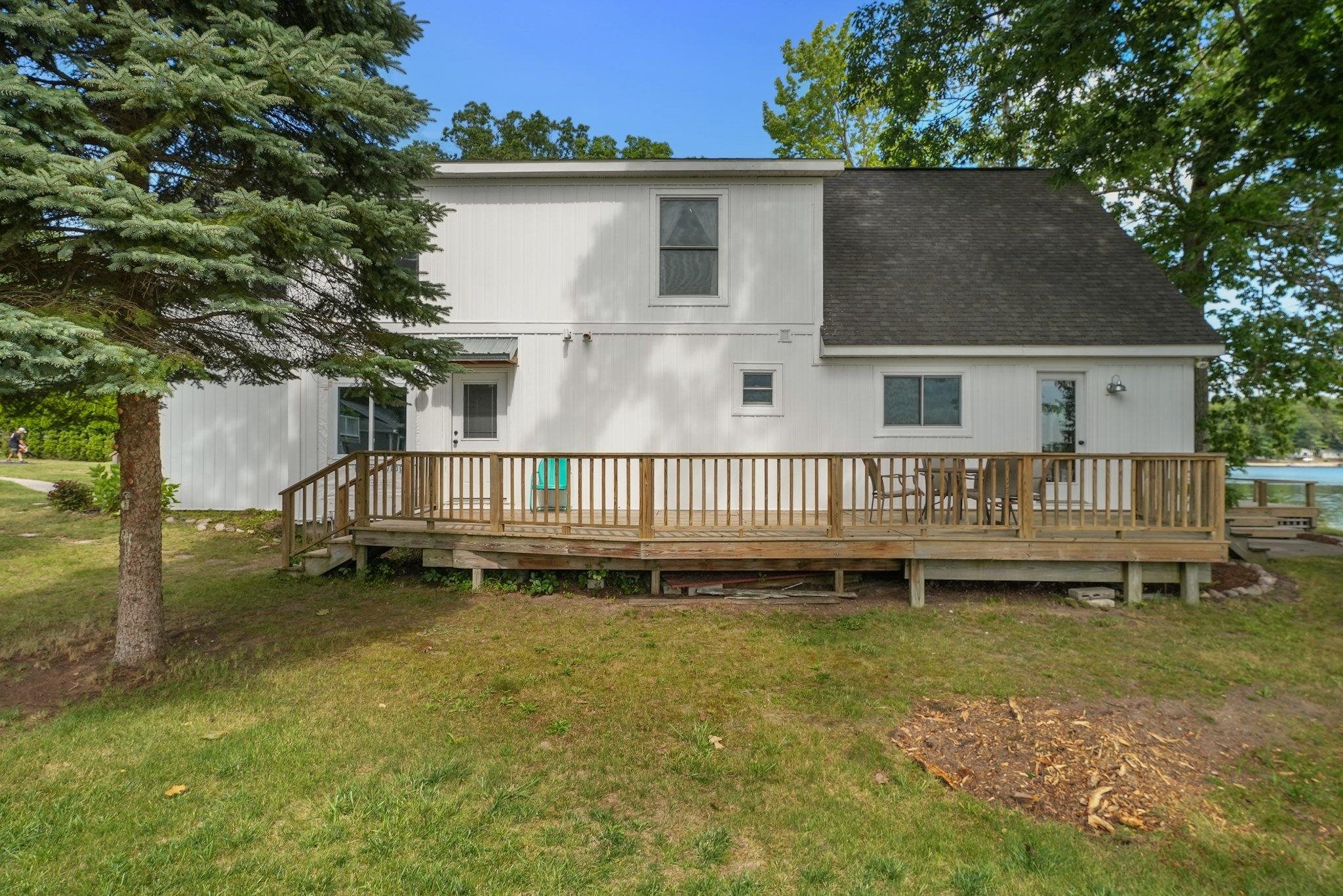 298 Bass Lake Road Traverse City, MI 49685 - Photo 15 of 68 1926620-d82250cd-581d-4a21-bc60-1ae8ece1914a.JPG