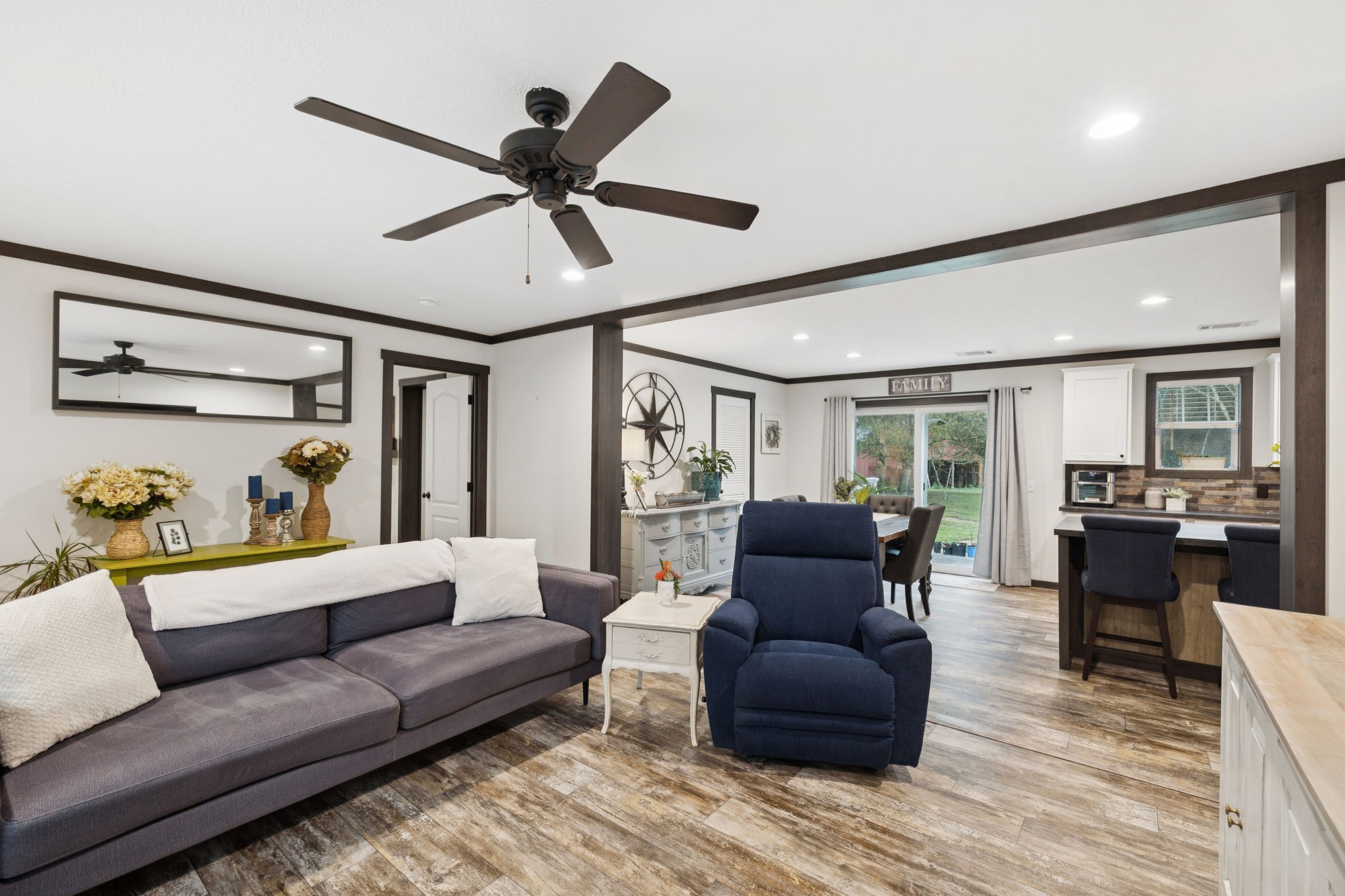 4650 Lunns Store Road Chapel Hill, TN 37034 - Photo 7 of 40 a living room with furniture and a large window
