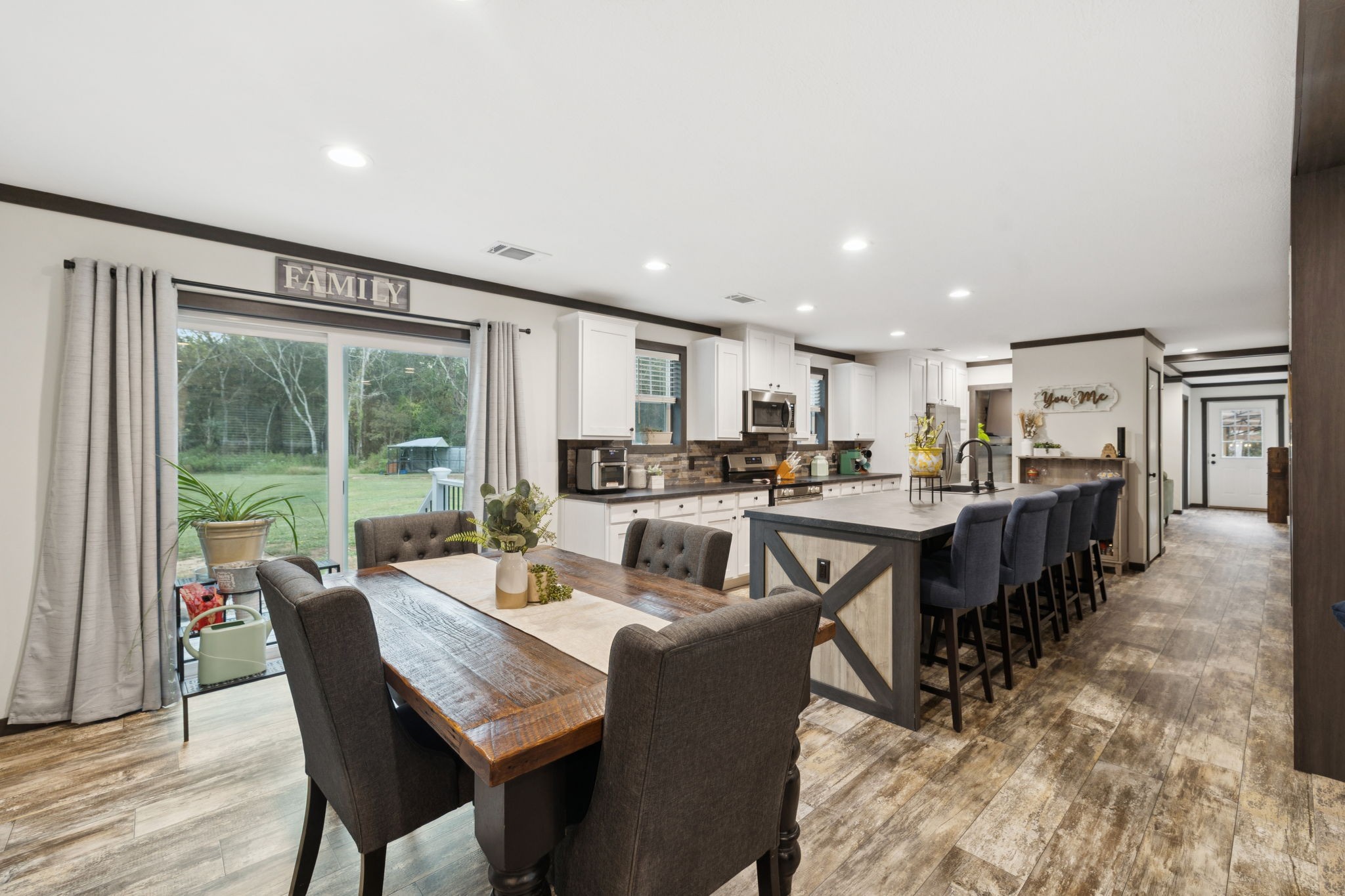 4650 Lunns Store Road Chapel Hill, TN 37034 - Photo 8 of 40 a dining room with furniture and a large window