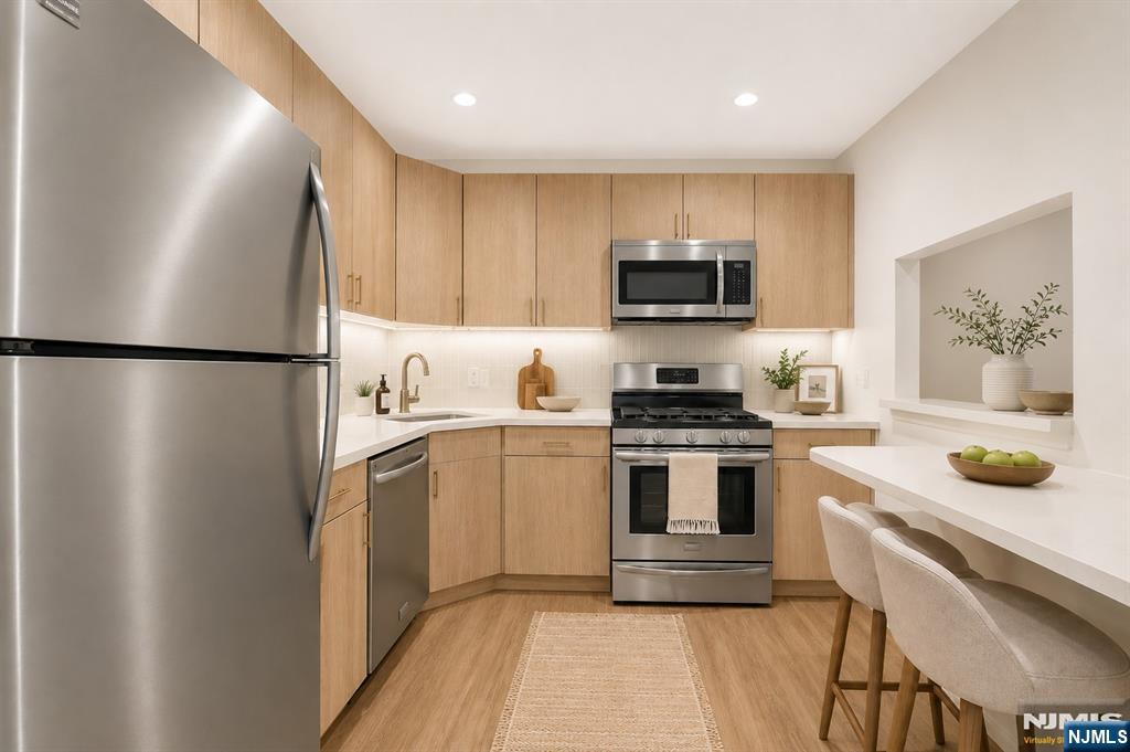 601 Lilac Lane Mahwah, NJ 07430 - Photo 11 of 30