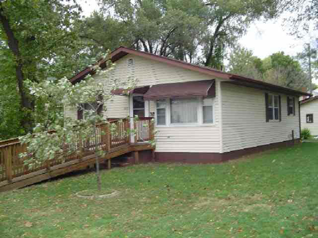 400 North Riverside Boulevard Goshen, IN 46528 - Photo 1 of 10 Gallery Image 1