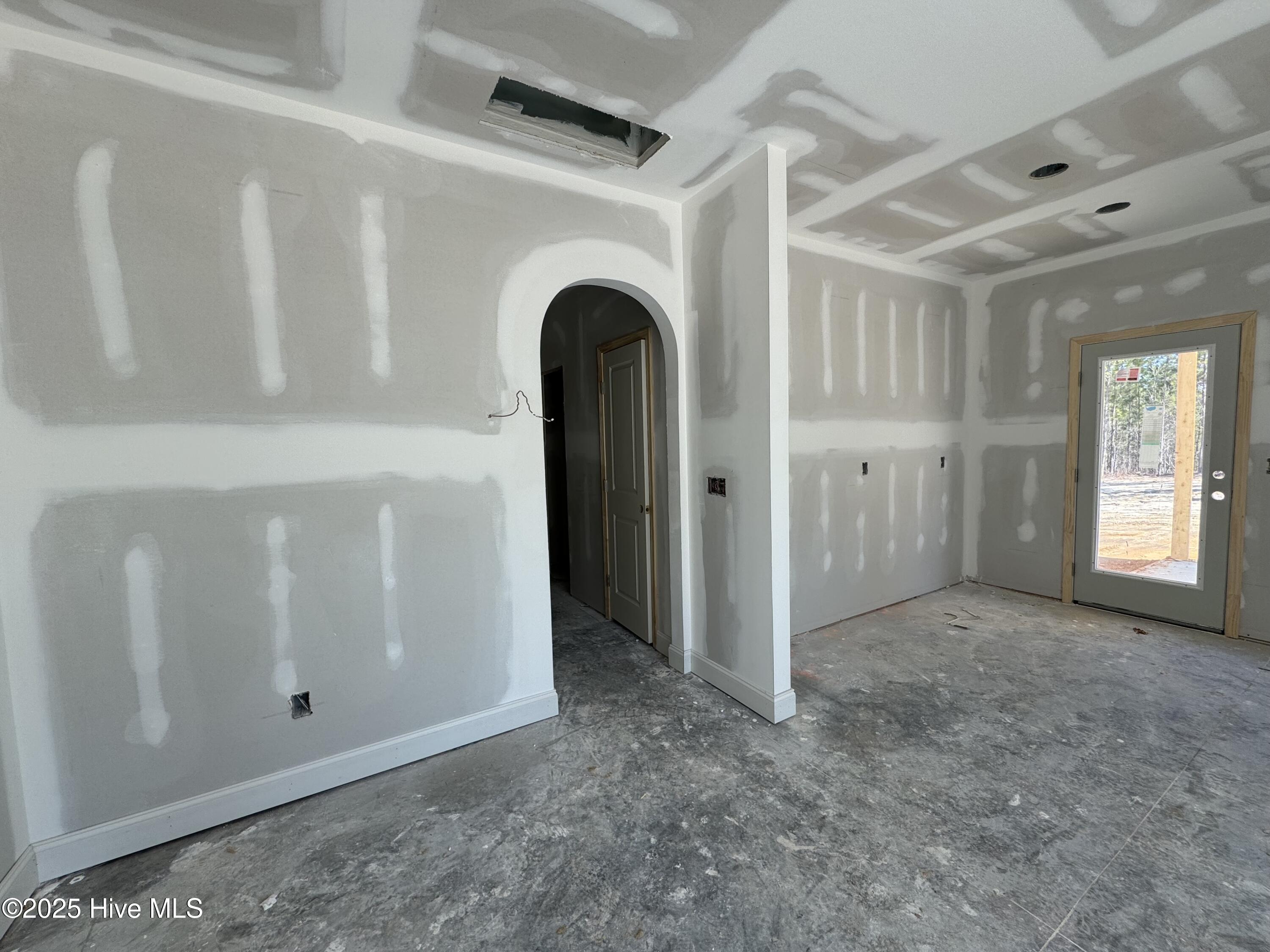 2750 County Line Road Cameron, NC 28326 - Photo 5 of 9 2750 County Line Road - Cameron, NC