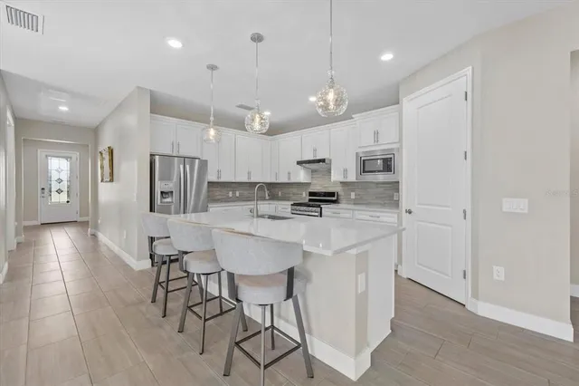 $725,000 | 6835 Chester Trail, Bradenton, FL 34202