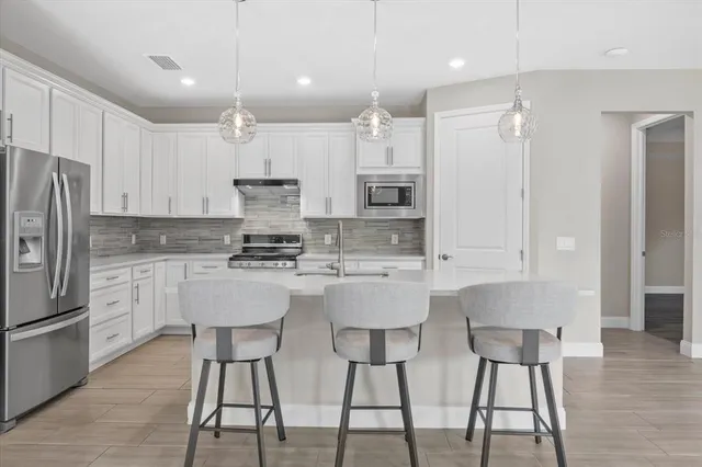 $725,000 | 6835 Chester Trail, Bradenton, FL 34202