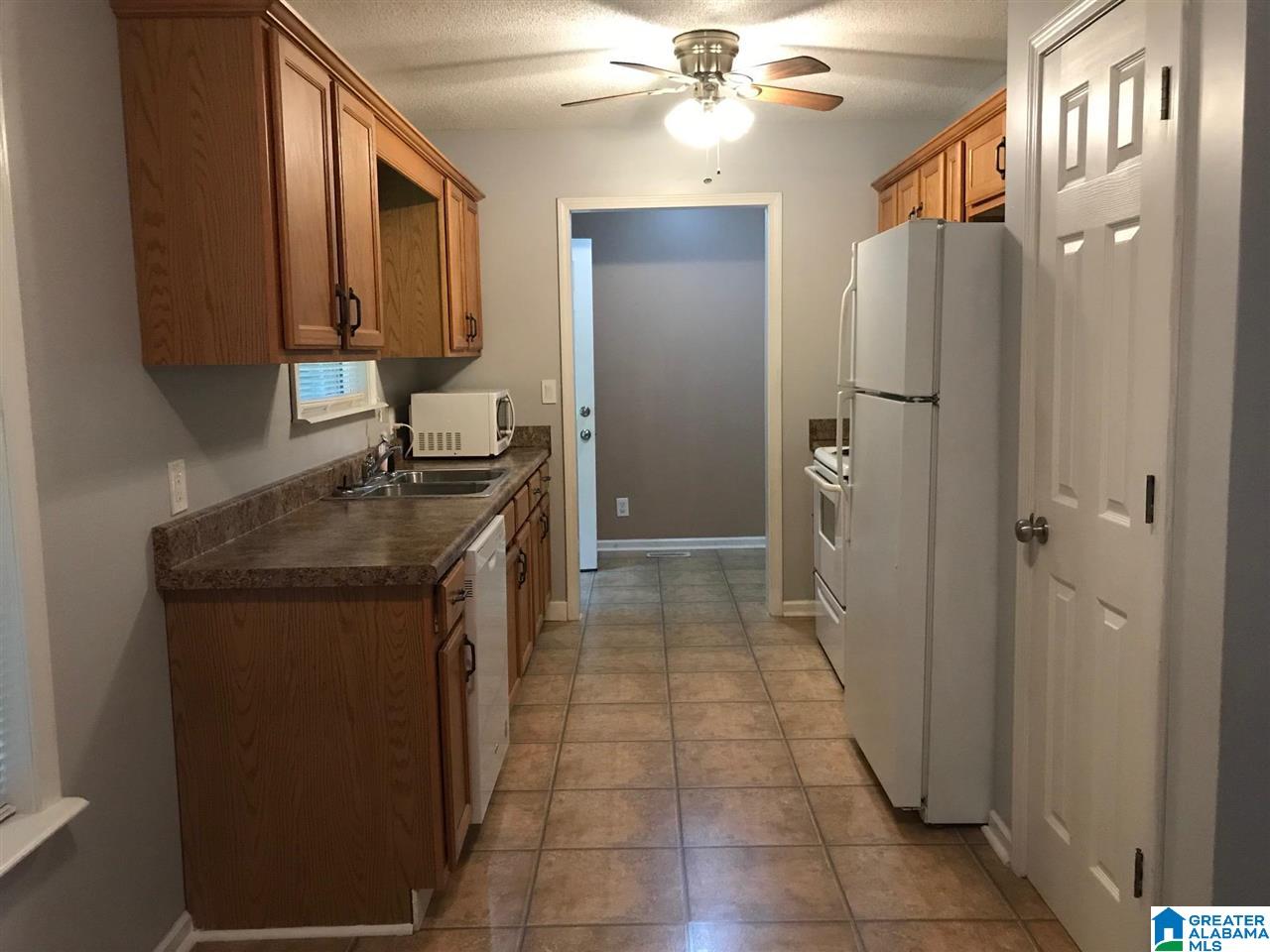 575 Tidwell Hollow Road Oneonta, AL 35121 - Photo 8 of 34