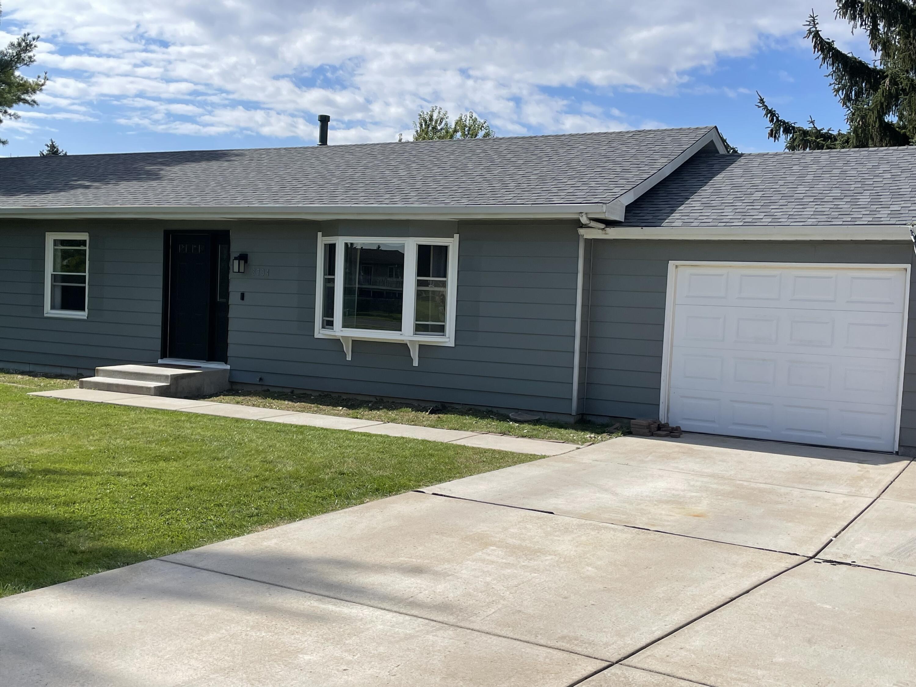 3794 Kingsway Drive Crown Point, IN 46307 - Photo 2 of 27 3000x2250